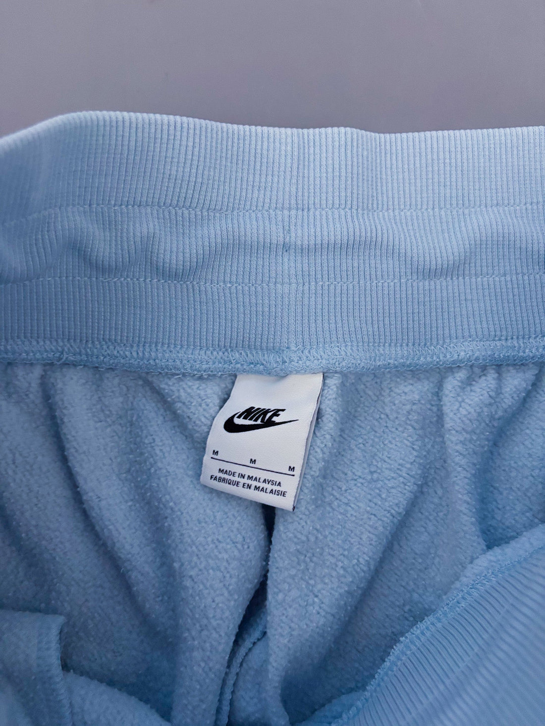 Pantalón Jogger Vintage Nike Celeste – Oferta Limitada