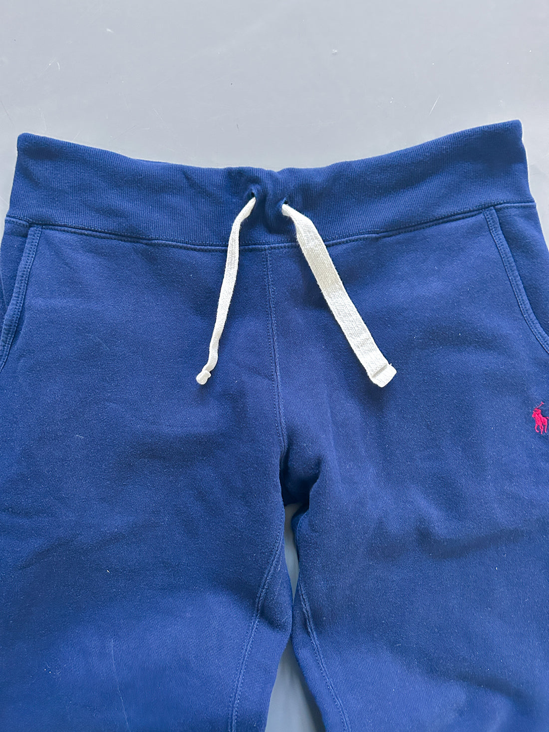 Pantalón Jogger Vintage Polo Ralph Lauren Azul Marino (Logo Rojo) – Oferta Limitada