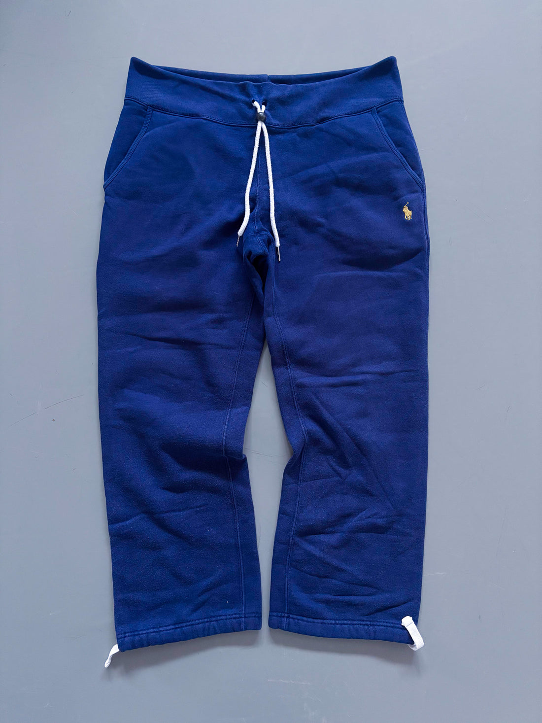 Pantalón Jogger Vintage Polo Ralph Lauren Azul Marino (Logo Amarillo) – Oferta Limitada
