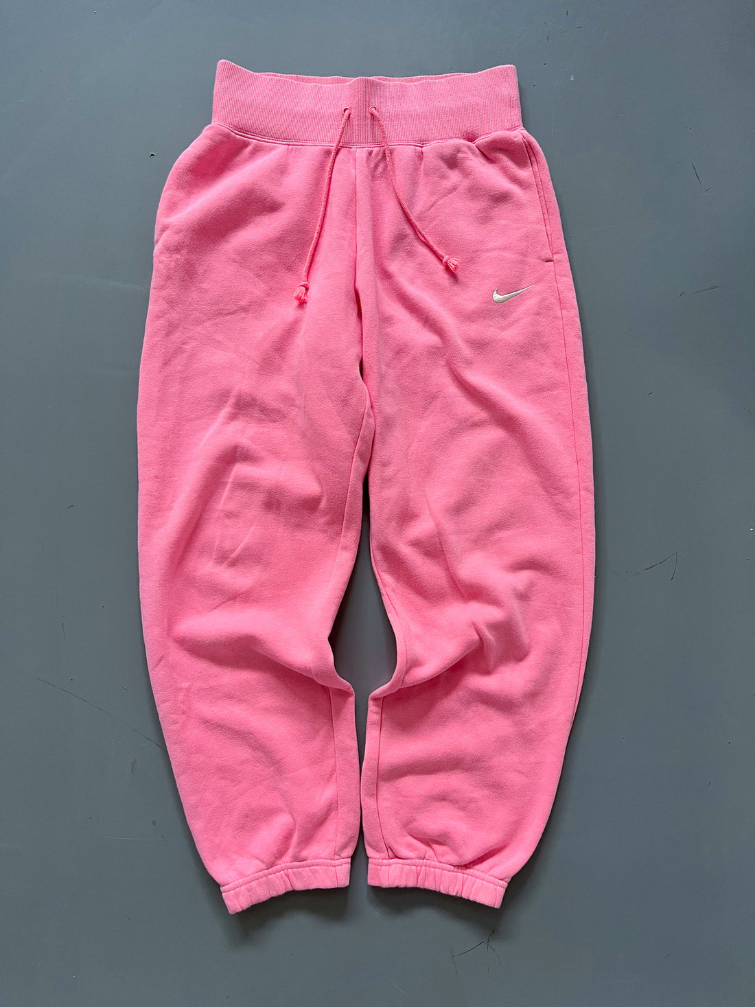 Pantalón Jogger Vintage Nike Rosado – Oferta Limitada