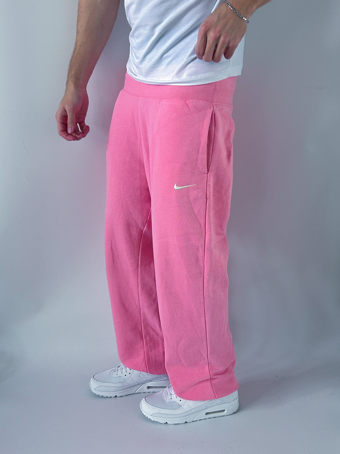 Pantalón Jogger Vintage Nike Rosado – Oferta Limitada