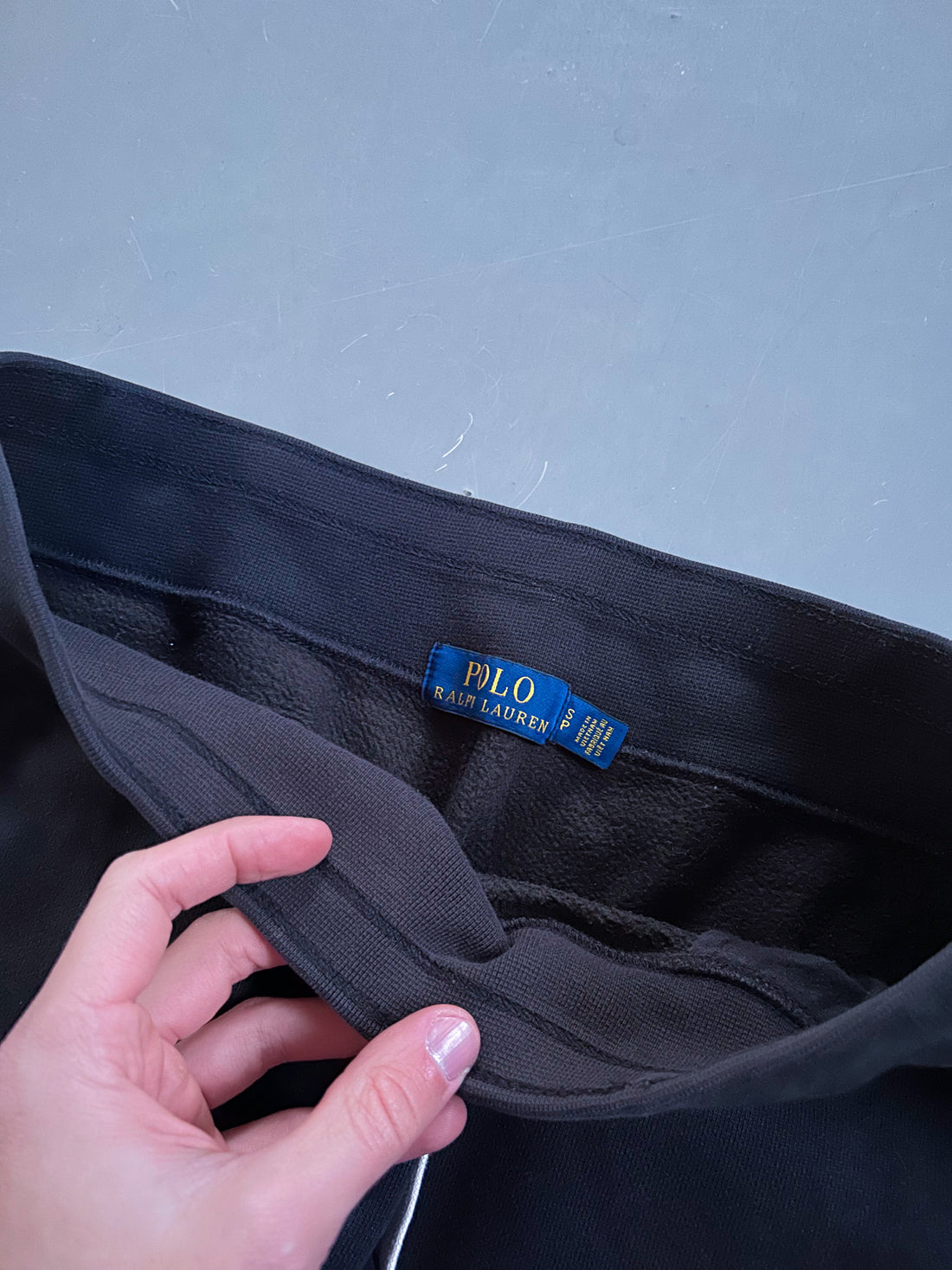 Pantalón Jogger Vintage Polo Ralph Lauren Negro (Logo Amarillo) – Oferta Limitada