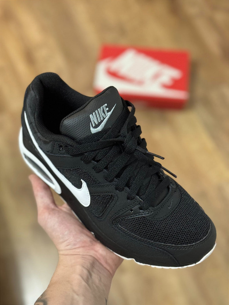 NK Air Max Command Unisex (Negro/Blanco)