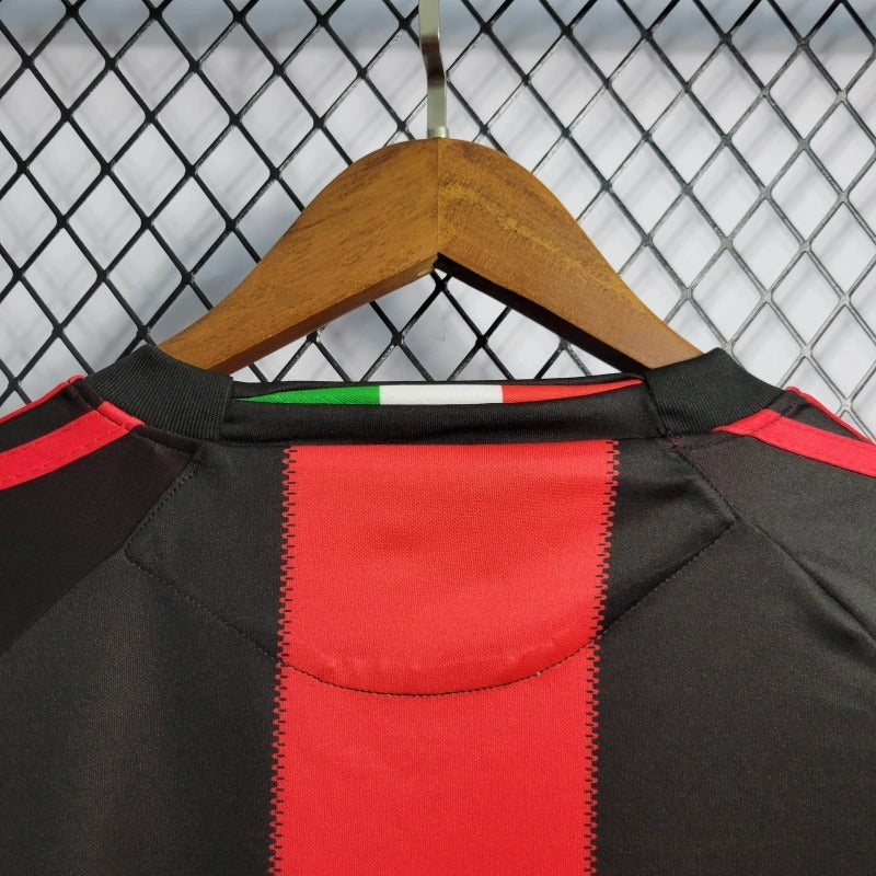 Camiseta AC Milan Local Retro 2010/11 Versión Fan