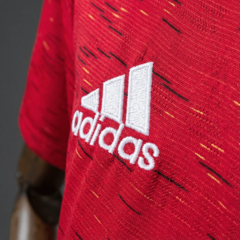 Camiseta Manchester United Local Retro 2020/21 Versión Fan