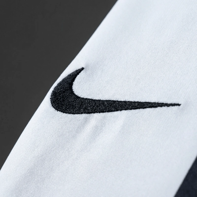 París Saint-Germain Visita Retro 2021/22