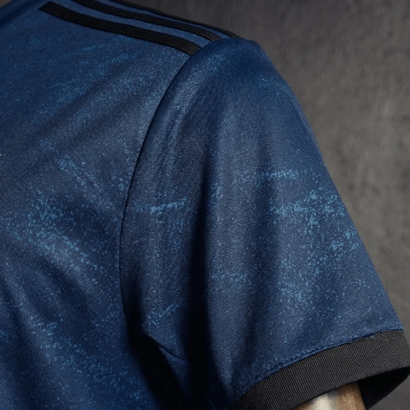 Camiseta Real Madrid Local Retro 2019/20 Versión Fan