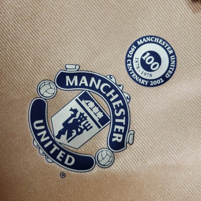 Camiseta Manchester United Dorado Retro 2001/02 Versión Fan