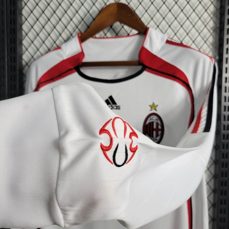 Camiseta AC Milan Manga Larga Visita Retro 2006/07 Versión Fan